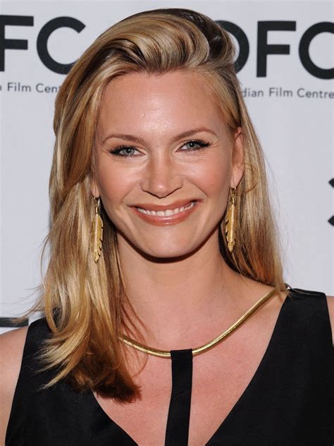 Natasha Henstridge .